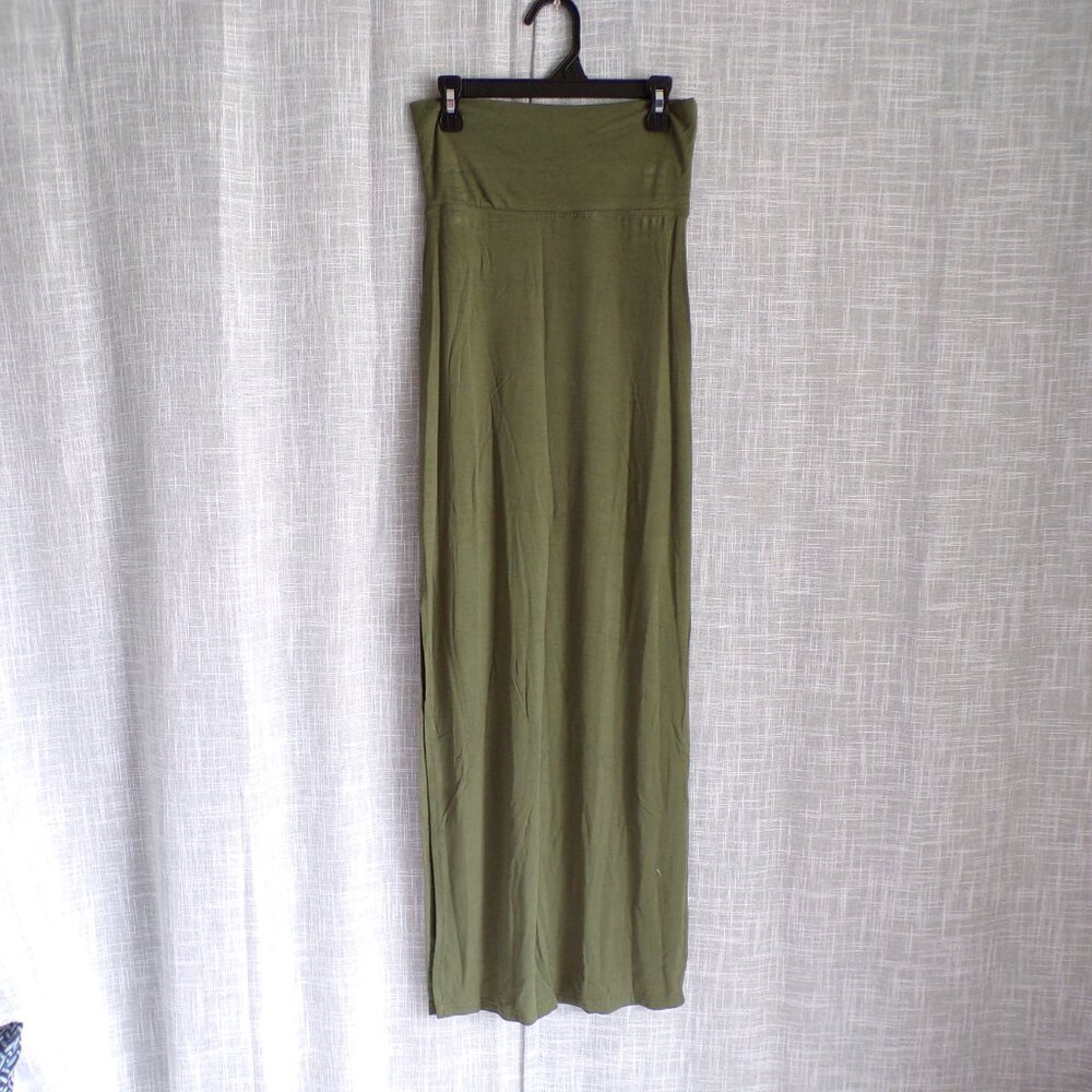 2-Pack No Boundaries Knit Maxi Skirt in Just Red and Sea Turtle, XXS